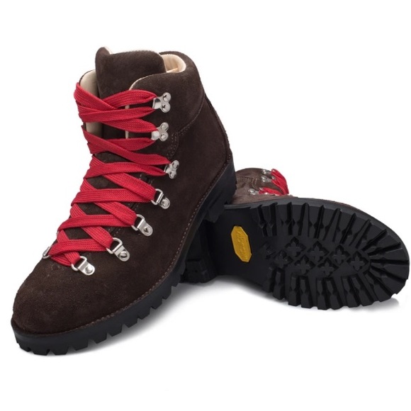 NWOB Crary “Pacific Crest” suede hiking boots - Picture 2 of 6